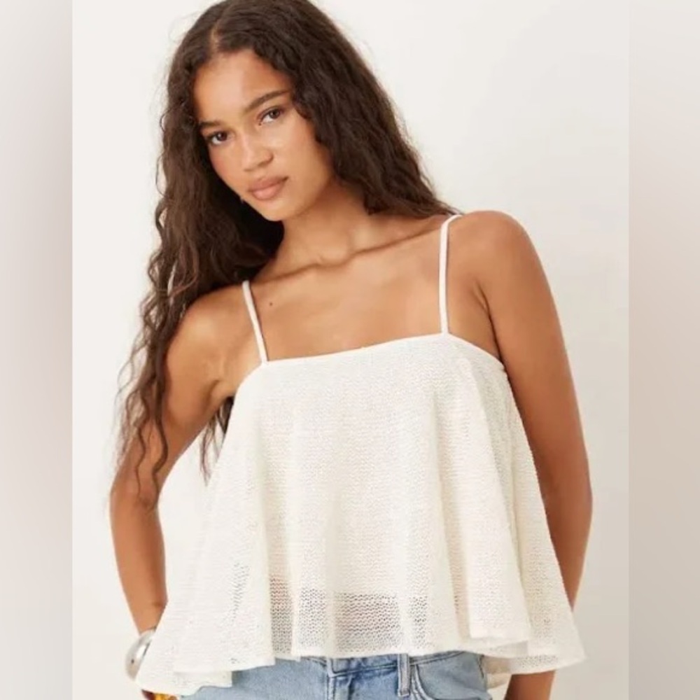NWT Mango cotton mix fine knit peplum cami top in white